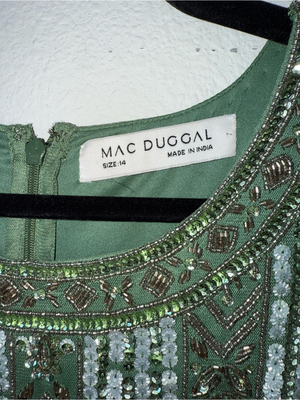 MAC DUGGAL DRESS - Picture 12 of 15